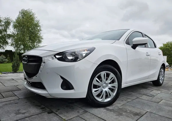 mazda Mazda 2 cena 20900 przebieg: 150000, rok produkcji 2016 z Częstochowa